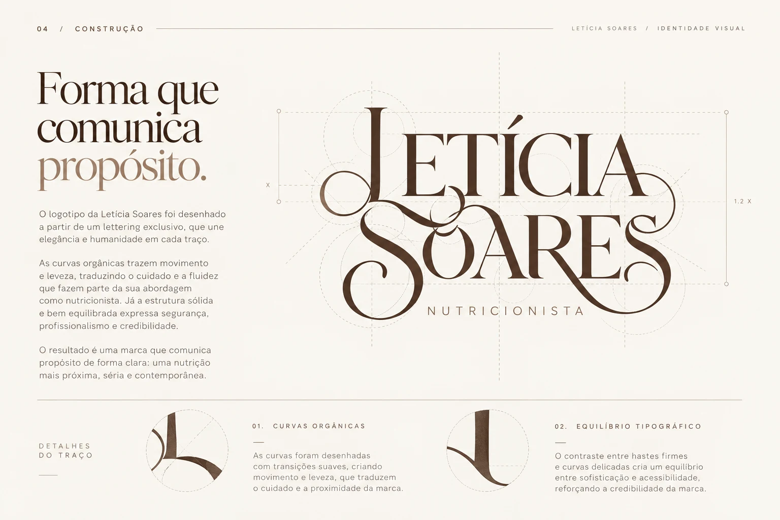 Construção do lettering com formas serifadas, curvas fluidas e detalhes ornamentais.